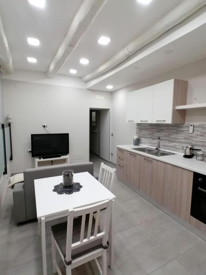 Monica'S House Apartment Naples Exterior photo